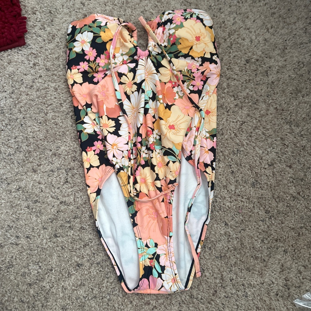 Shade & Shore Floral Strapless One-Piece Swimsuit - Size M